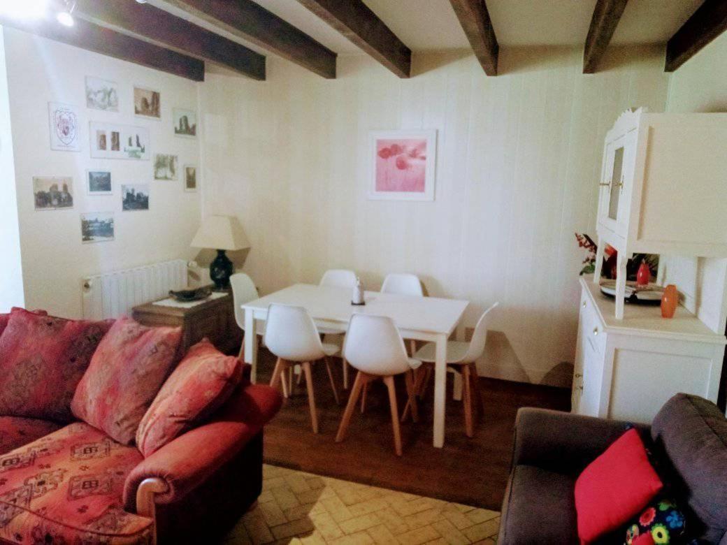 Cottage By The Chateau With Pool In National Parc Les Salles-Lavauguyon المظهر الخارجي الصورة